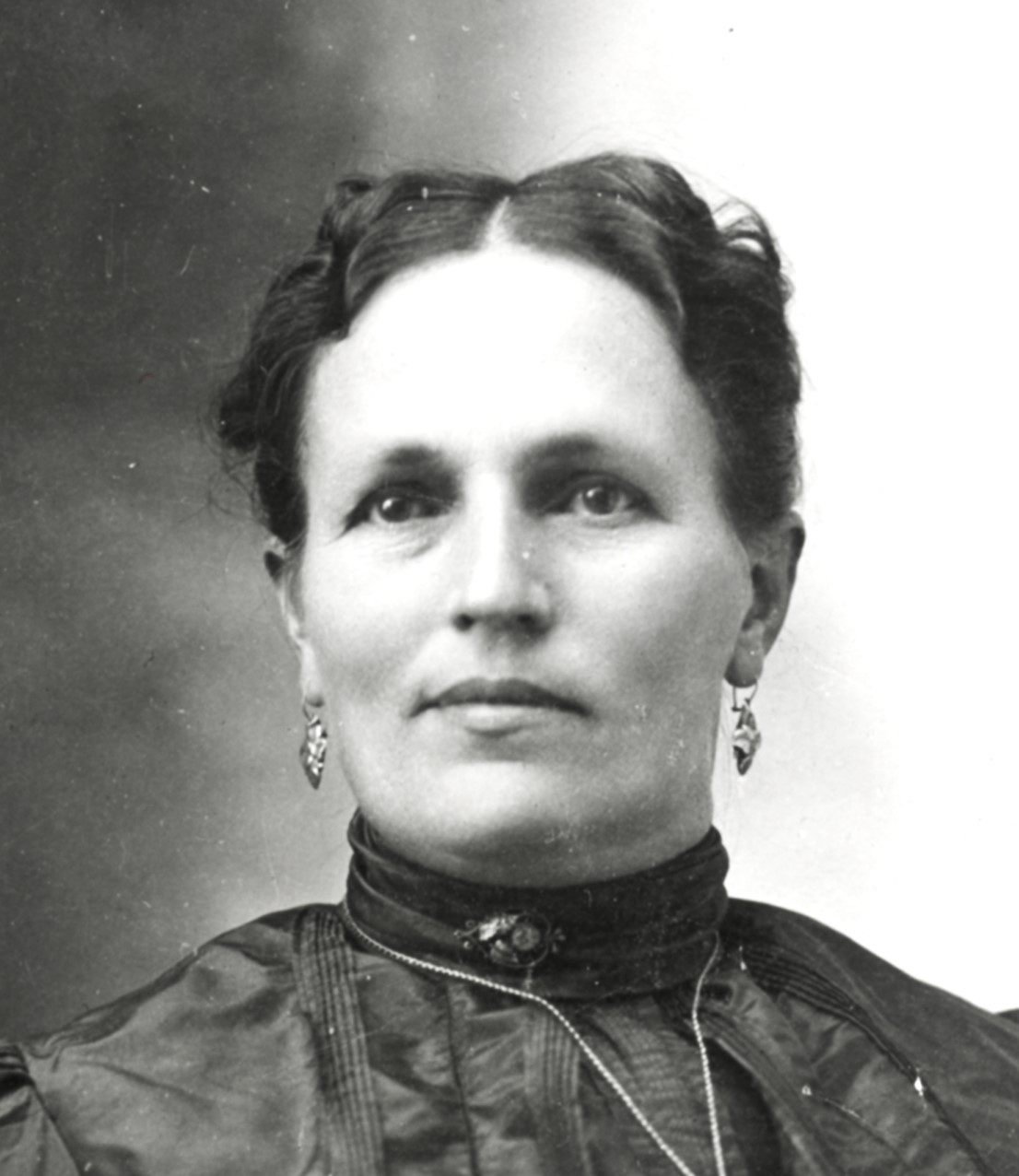 Pauline Emelie Hardy (1857 - 1946) Profile